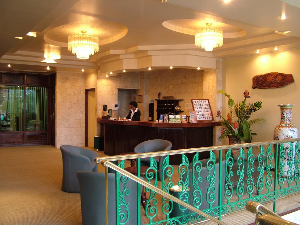 Ambassador Hotel & Casino Парамарибо Екстер'єр фото