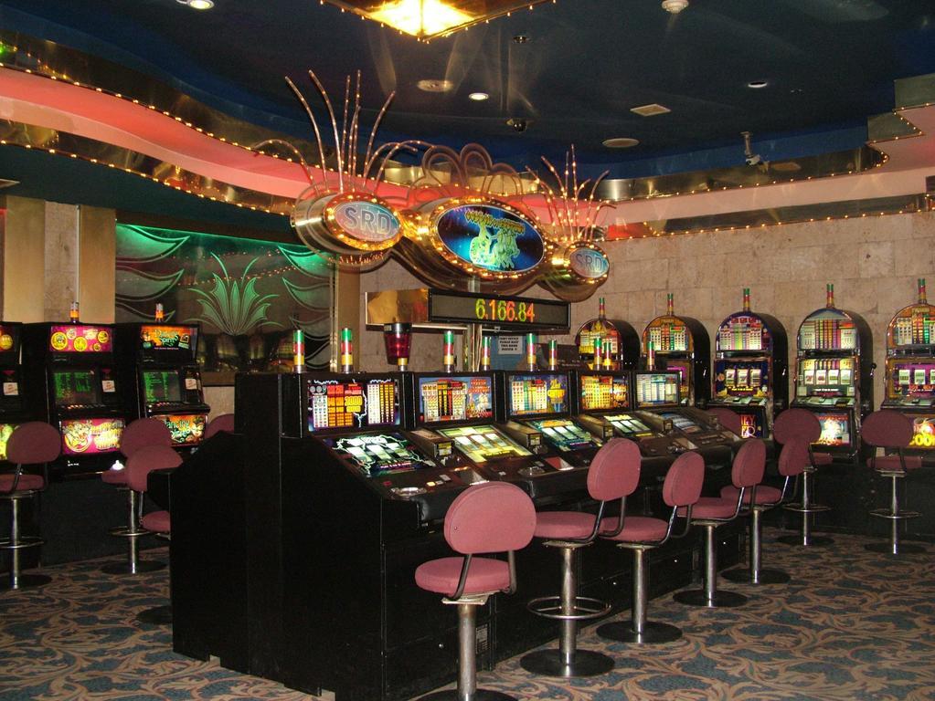 Ambassador Hotel & Casino Парамарибо Екстер'єр фото